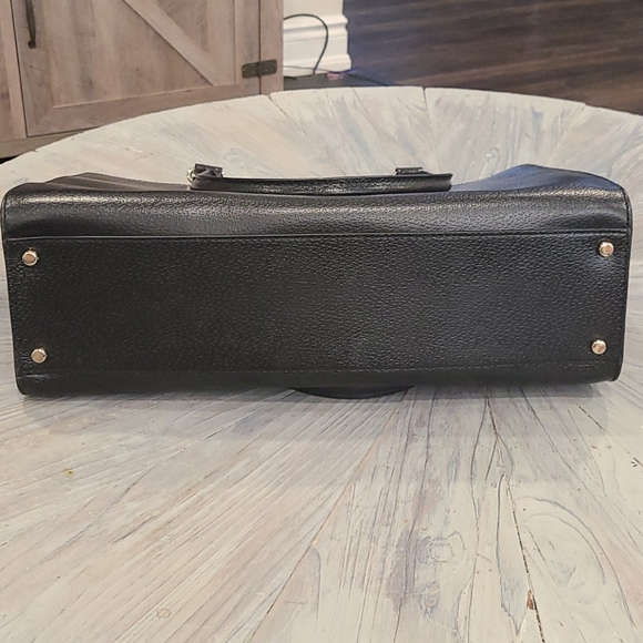 Kate Spade blk extra large leather tote - Picture 10 of 10